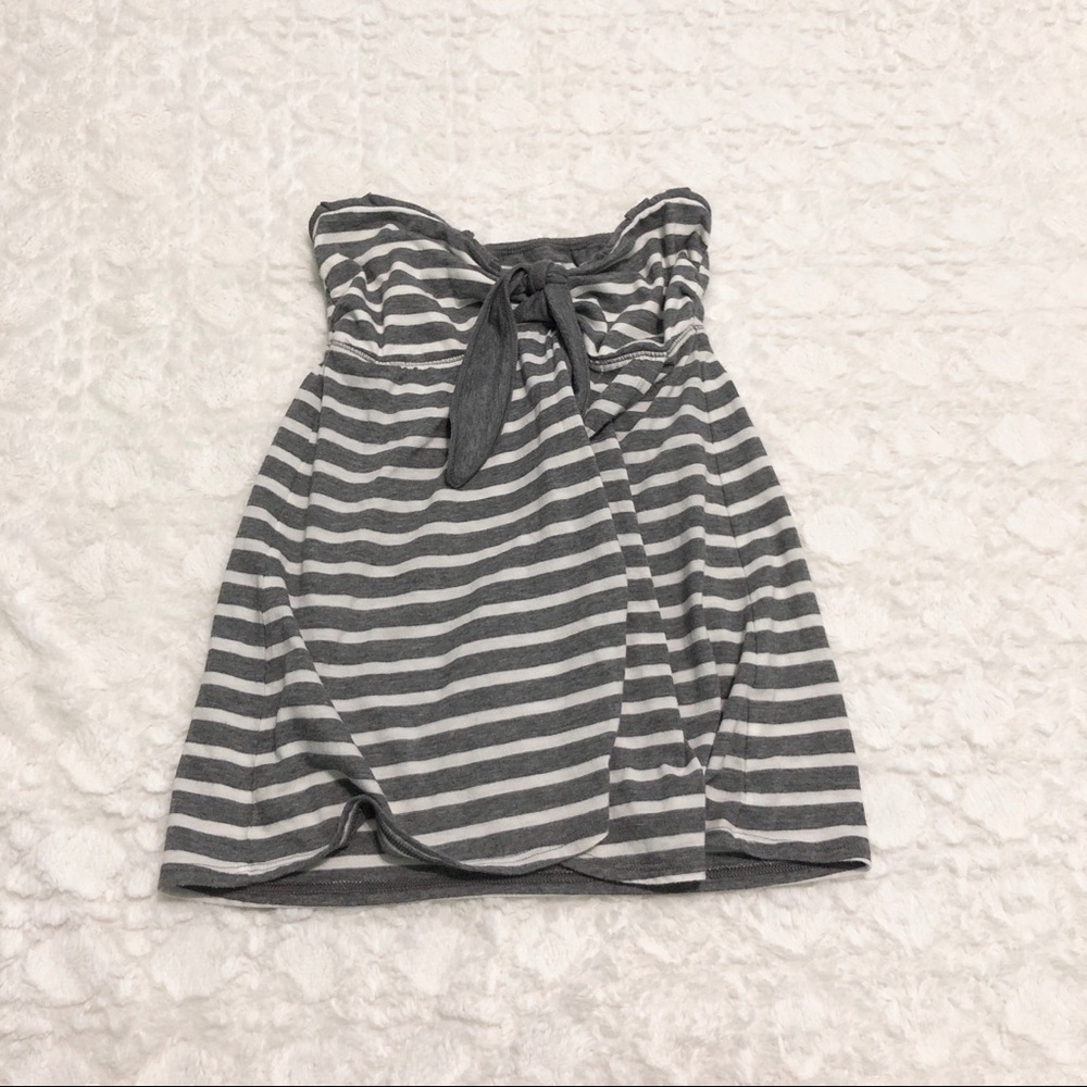 sleeveless top with opening front